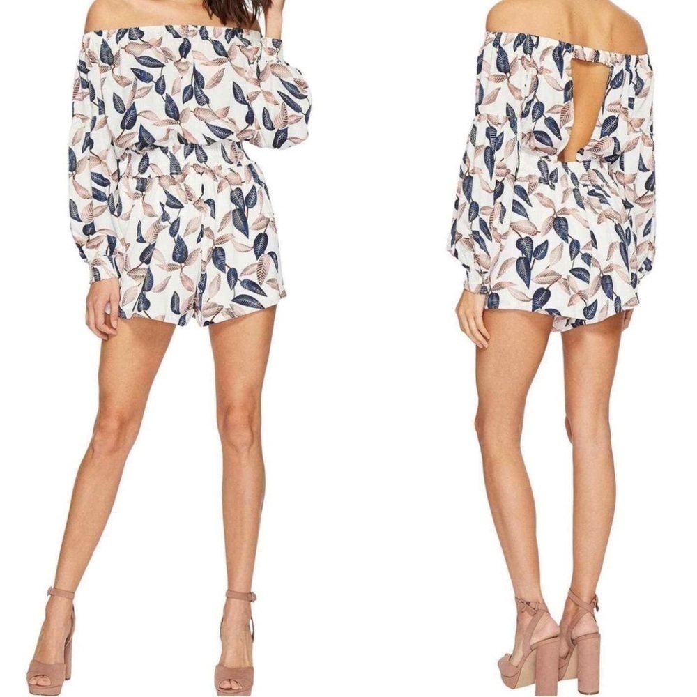 Bishop + Young Off-the-Shoulder Floral 
Boho open back Long sleeve Romper Small